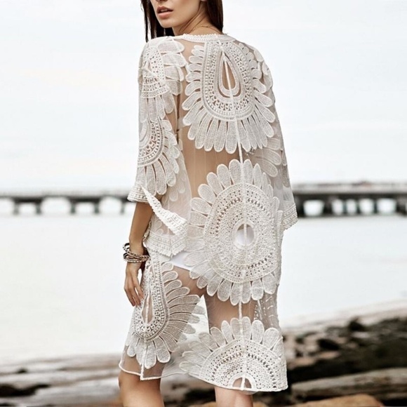 White Floral Lace Kimono Beach Cover-up - Picture 3 of 4